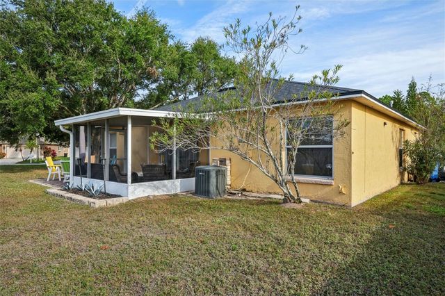 8816 SEA ISLAND WAY, Tampa, FL 33635