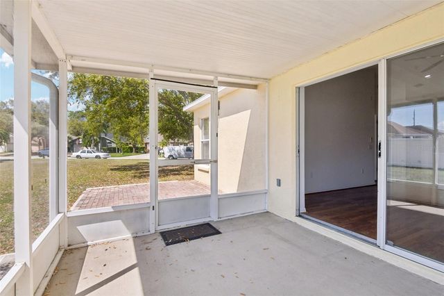 8816 SEA ISLAND WAY, Tampa, FL 33635