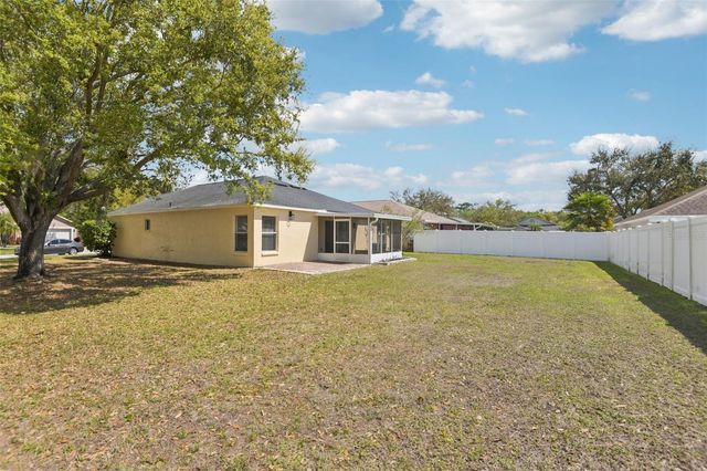 8816 SEA ISLAND WAY, Tampa, FL 33635