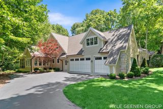 593 Old Macatawa Court, Holland, MI 49423
