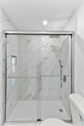 528 Burgundy K K, Delray Beach, FL 33484