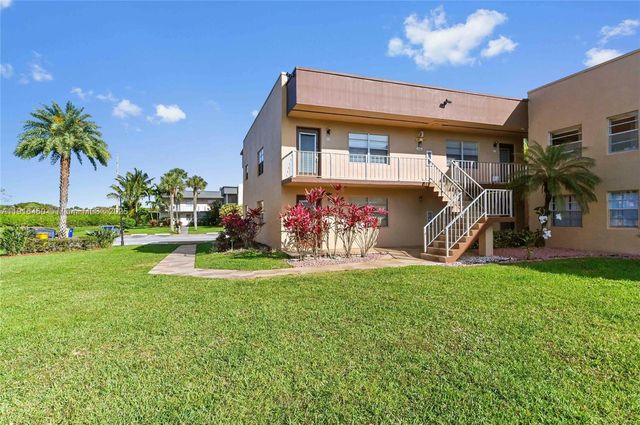 528 Burgundy K K, Delray Beach, FL 33484