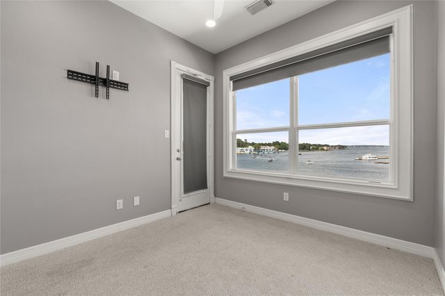 168 Lake Point Boulevard C301, Conroe, TX 77356