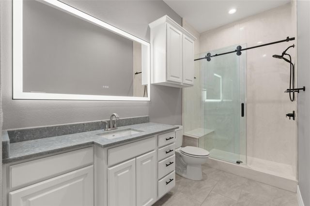 168 Lake Point Boulevard C301, Conroe, TX 77356