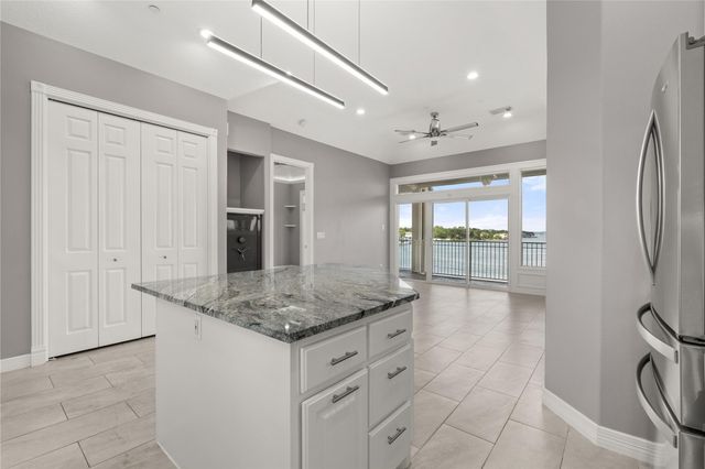168 Lake Point Boulevard C301, Conroe, TX 77356