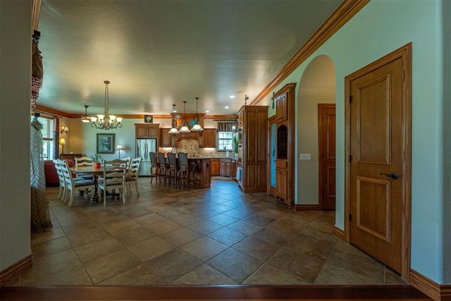 13410 Silver Ridge Road, Yukon, OK 73099