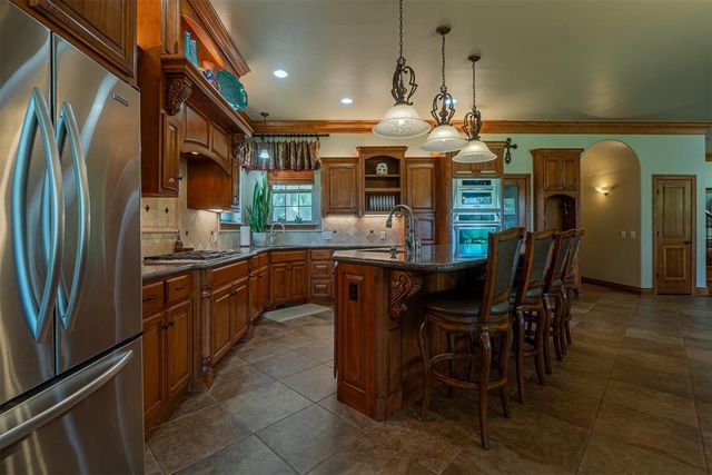 13410 Silver Ridge Road, Yukon, OK 73099