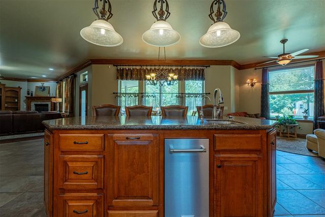 13410 Silver Ridge Road, Yukon, OK 73099