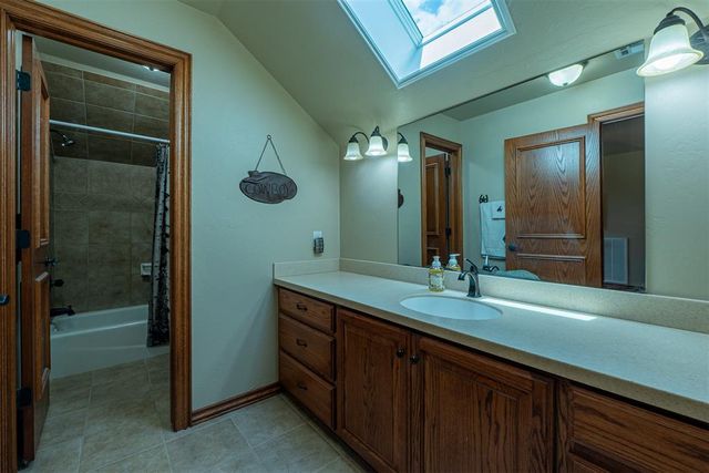 13410 Silver Ridge Road, Yukon, OK 73099