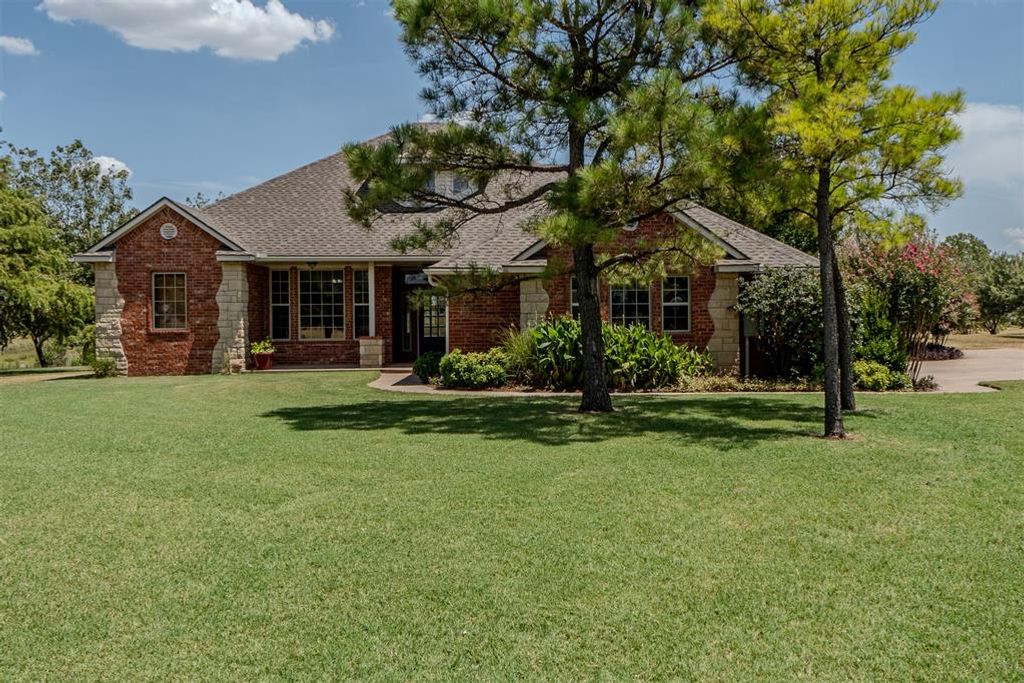 13410 Silver Ridge Road, Yukon, OK 73099