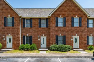 1709 Cherokee Road, 202, Johnson City, TN 37604