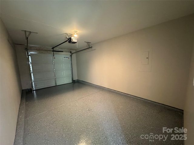 5412 Henderson Oaks Drive, Charlotte, NC 28269