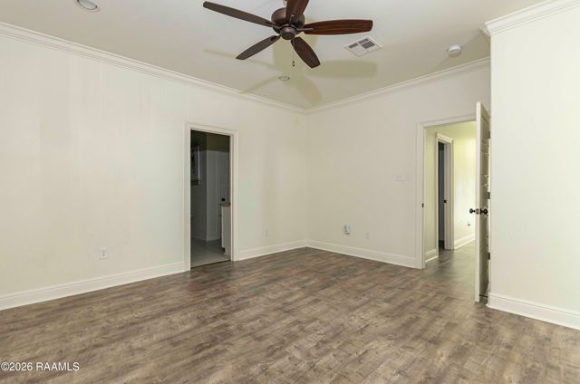 101 Fox Hill Road, Youngsville, LA 70592