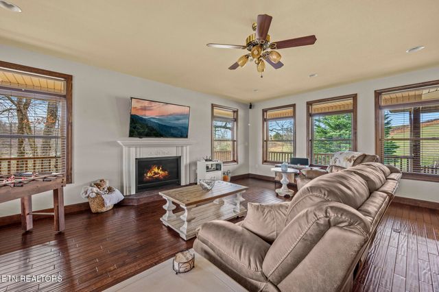 1982 Holston Shores Drive, Rutledge, TN 37861