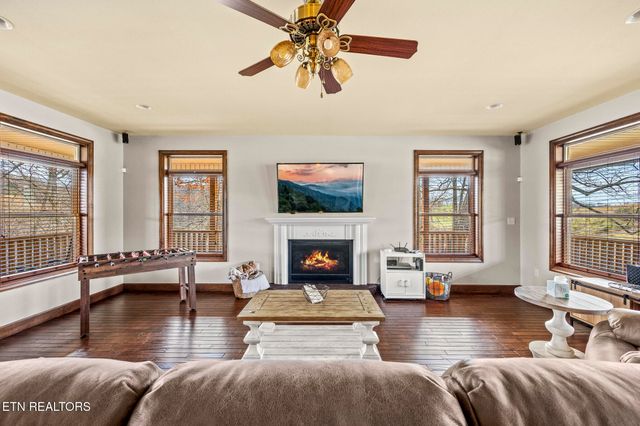 1982 Holston Shores Drive, Rutledge, TN 37861