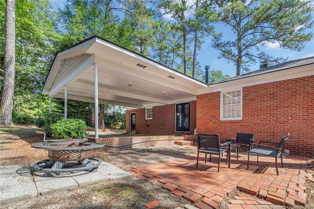 2613 N Edgewater Drive, Fayetteville, NC 28303