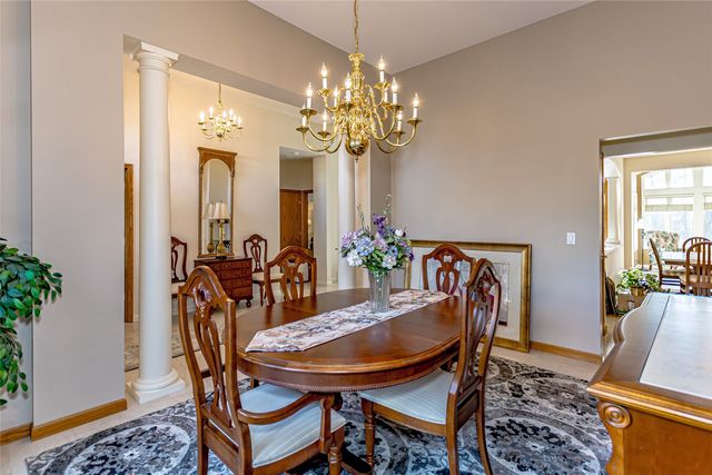 4675 Leprechaun Lane, Cedar Rapids, IA 52411