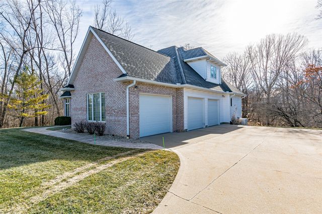4675 Leprechaun Lane, Cedar Rapids, IA 52411