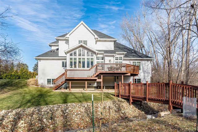 4675 Leprechaun Lane, Cedar Rapids, IA 52411