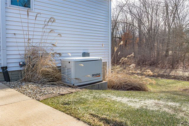 4675 Leprechaun Lane, Cedar Rapids, IA 52411