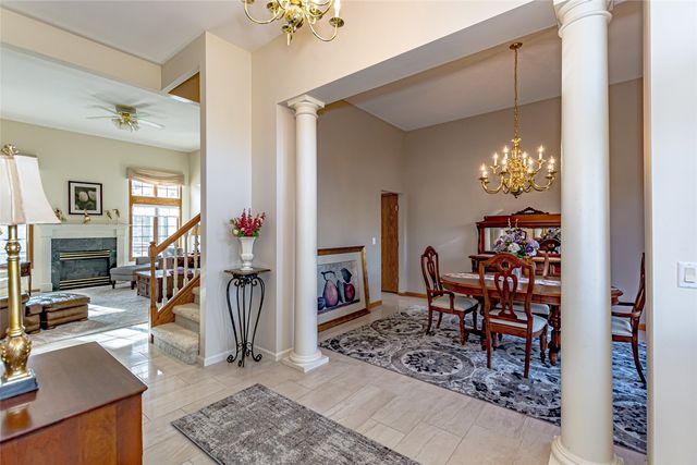 4675 Leprechaun Lane, Cedar Rapids, IA 52411