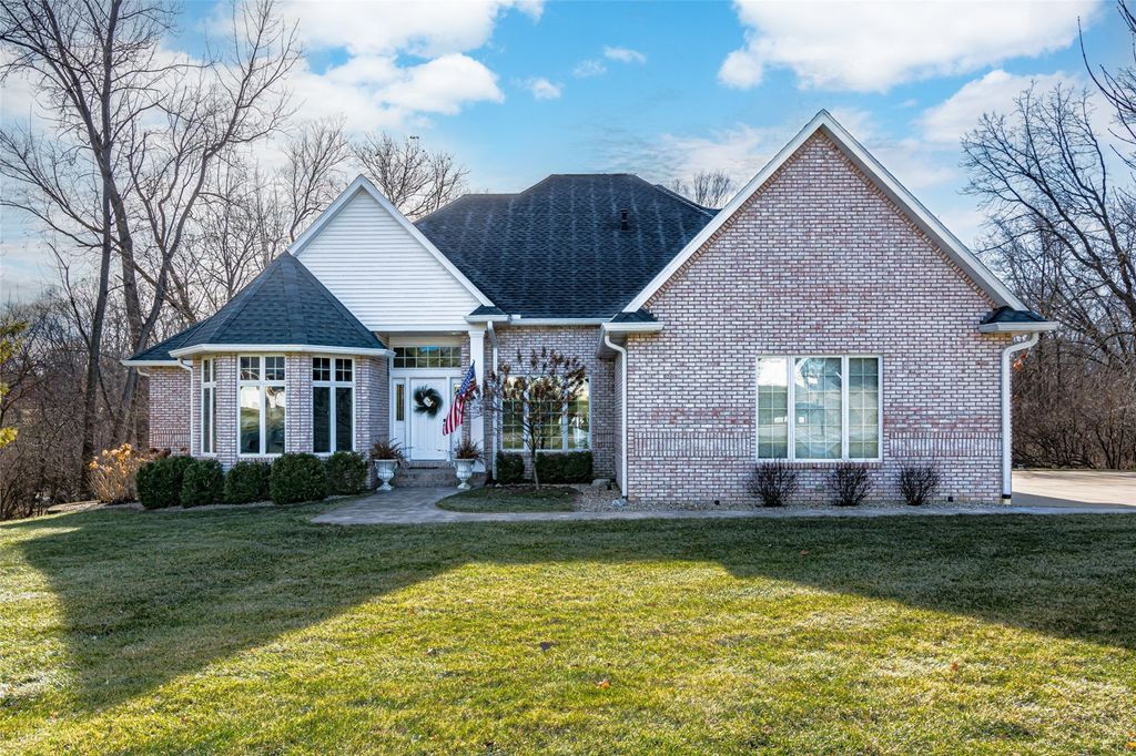 4675 Leprechaun Lane, Cedar Rapids, IA 52411