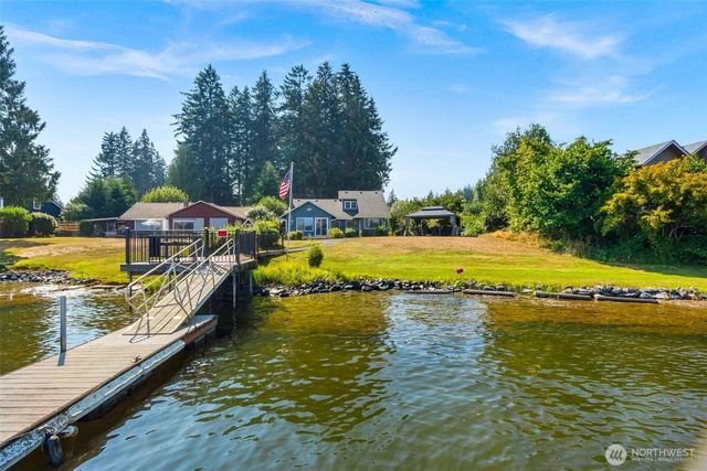 7002 Lakeside ST SW, Olympia, WA 98512