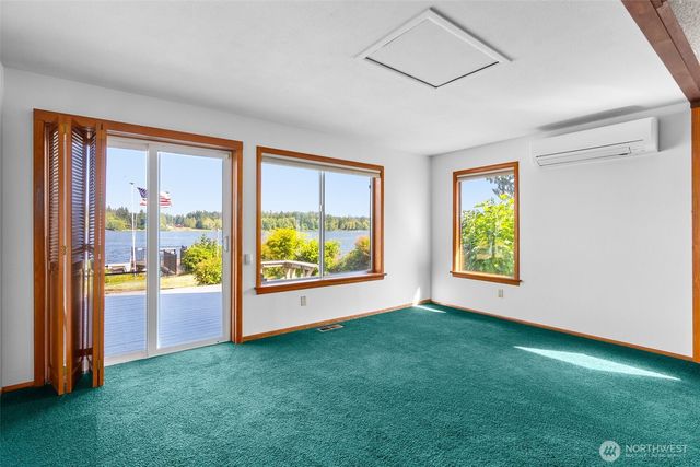 7002 Lakeside ST SW, Olympia, WA 98512