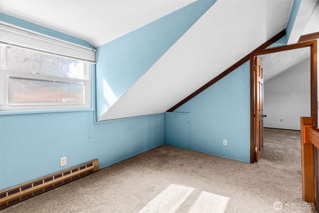 7002 Lakeside ST SW, Olympia, WA 98512