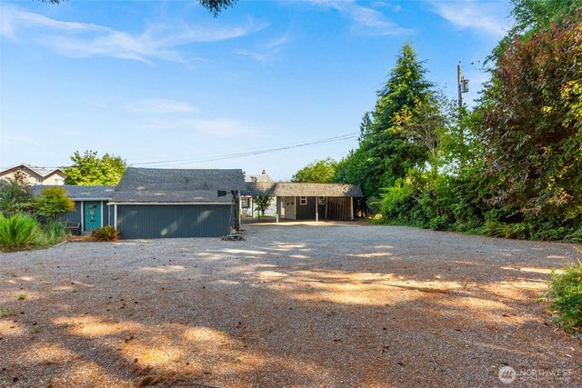 7002 Lakeside ST SW, Olympia, WA 98512