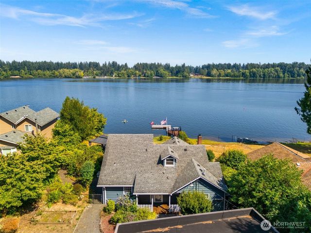 7002 Lakeside ST SW, Olympia, WA 98512