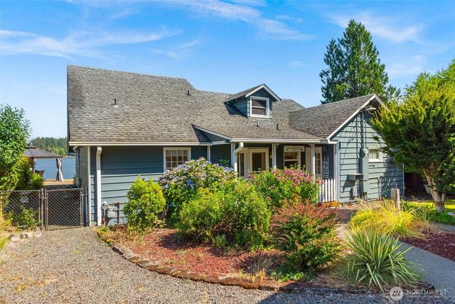 7002 Lakeside ST SW, Olympia, WA 98512