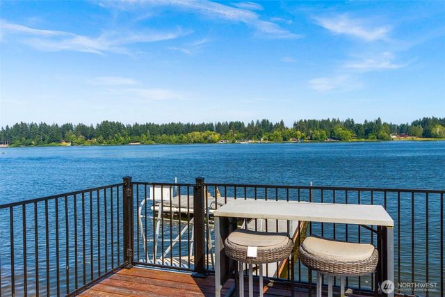 7002 Lakeside ST SW, Olympia, WA 98512