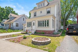 247 Point Pleasant Rd Road, Irondequoit, NY 14622