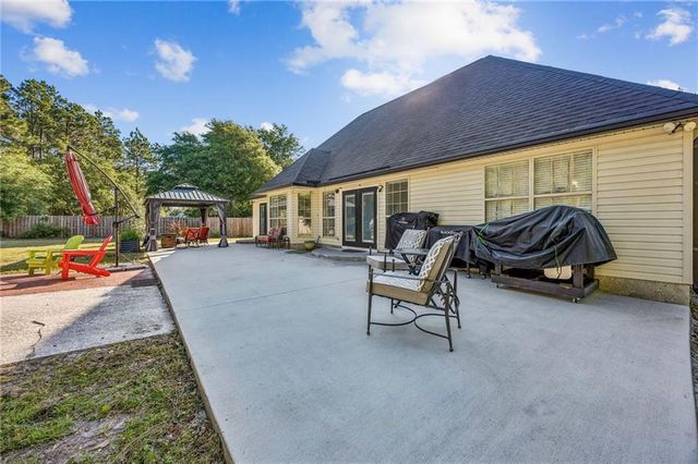 210 Chase Court N, St. Marys, GA 31558