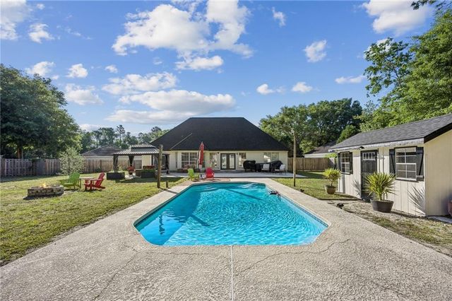 210 Chase Court N, St. Marys, GA 31558