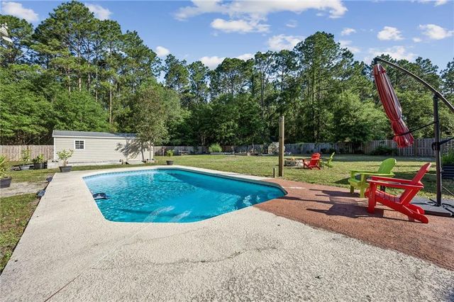 210 Chase Court N, St. Marys, GA 31558