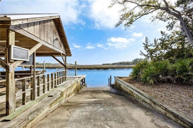 210 Chase Court N, St. Marys, GA 31558
