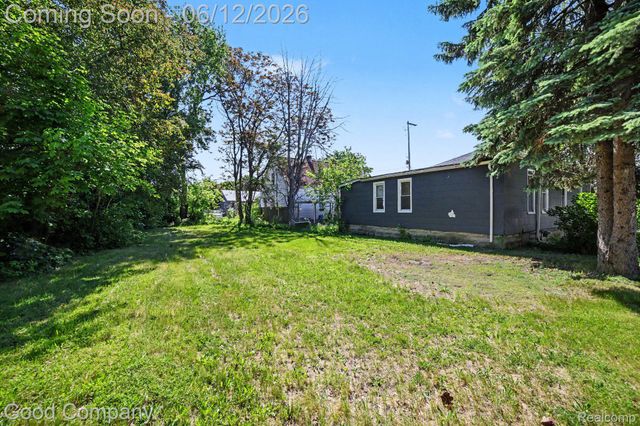 701 11th Street, Bay City, MI 48708