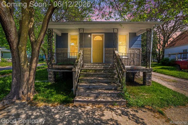 701 11th Street, Bay City, MI 48708