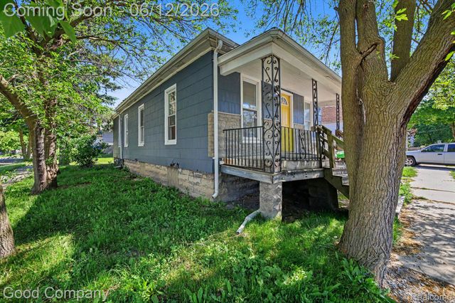 701 11th Street, Bay City, MI 48708