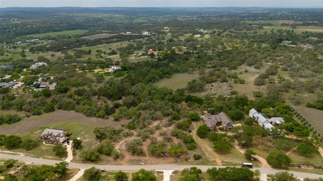523 Dario DR, Dripping Springs, TX 78620