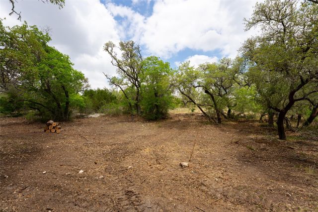 523 Dario DR, Dripping Springs, TX 78620