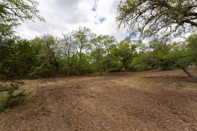 523 Dario DR, Dripping Springs, TX 78620