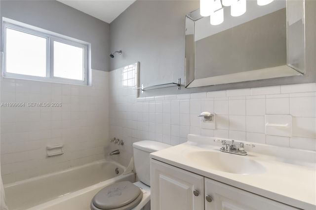 8129 Abbott Ave 10, Miami Beach, FL 33141