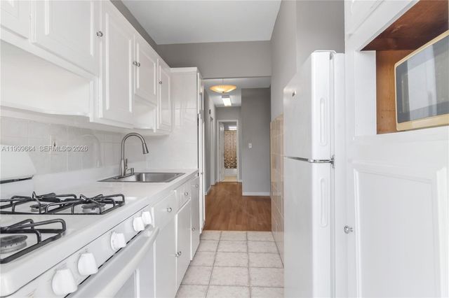 8129 Abbott Ave 10, Miami Beach, FL 33141