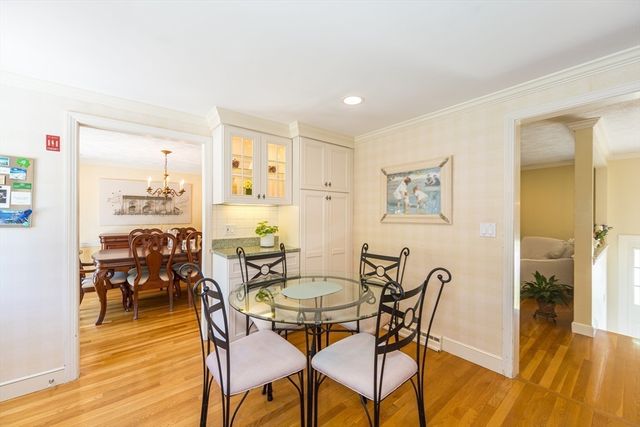 9 Riverbend Dr, Natick, MA 01760