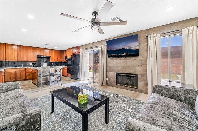 104 Appian Way, Henderson, NV 89002
