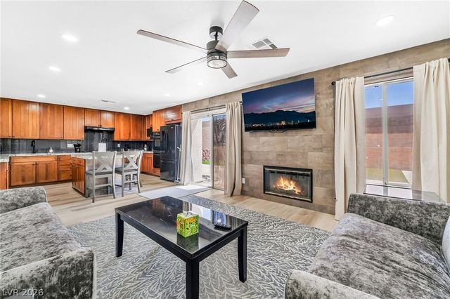 104 Appian Way, Henderson, NV 89002