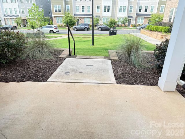 412 Hyco Court, Davidson, NC 28036
